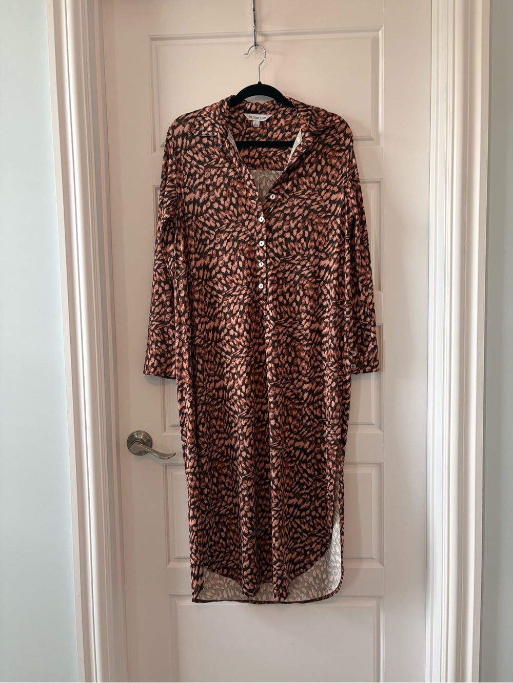 Button-Front Midi Dress in Brown Leaf Print